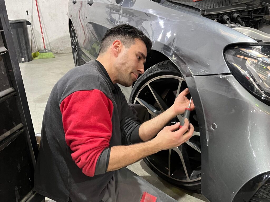 Reparação de Chapa Automóvel